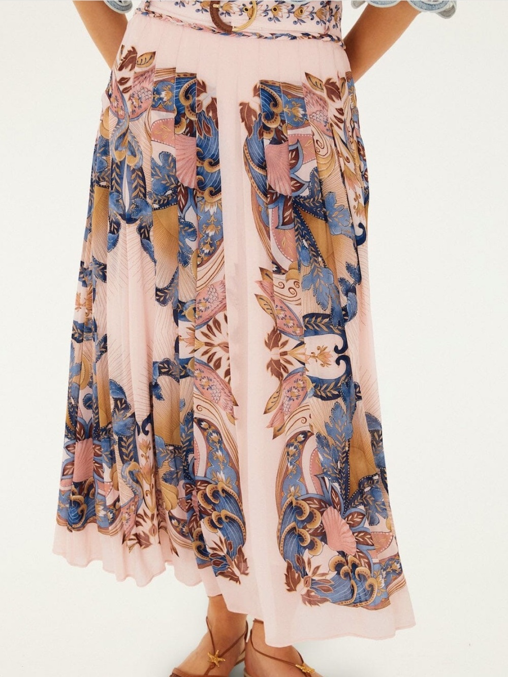 FARM Rio Soft Sea Pink Garden Scarf Pleated Maxi Skirt NWT - Picture 2 of 5